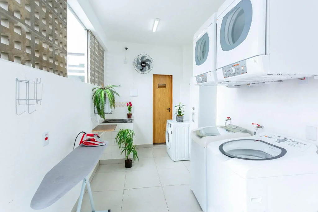 Loft Design, Amplo, Moderno Na Praça Pôr Do Sol Com Ar Condicionado