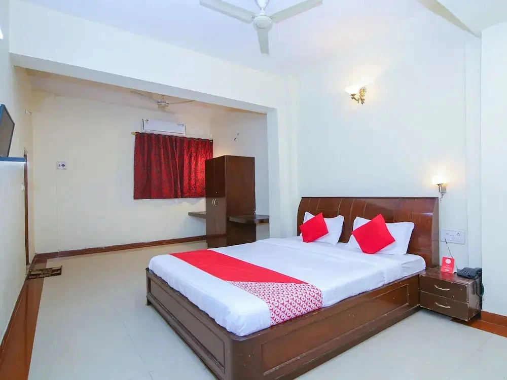 Sports Club Of Jabalpur By OYO Rooms