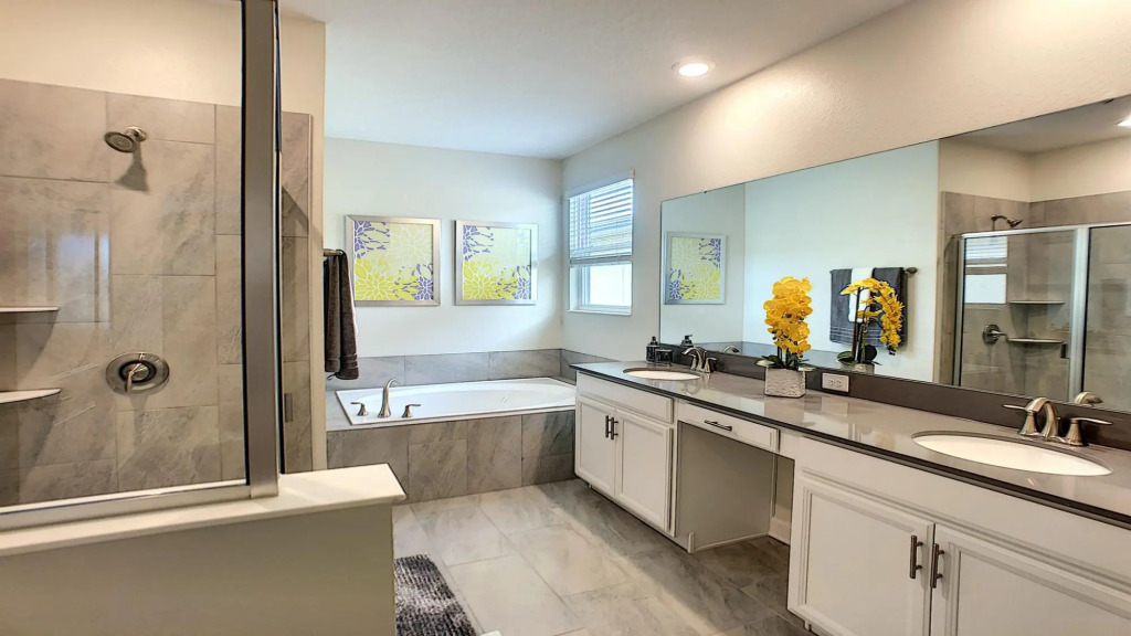 6BR Family Villa w Private Pool SPA Near Disney