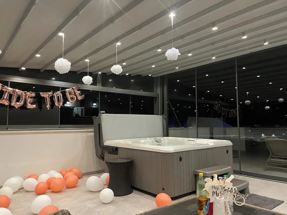 Luxury Majpruz Suites