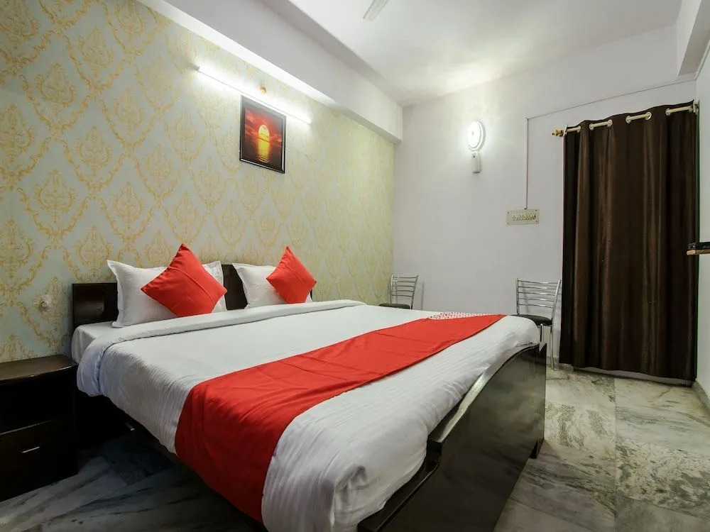 Virasat 2 by OYO Rooms