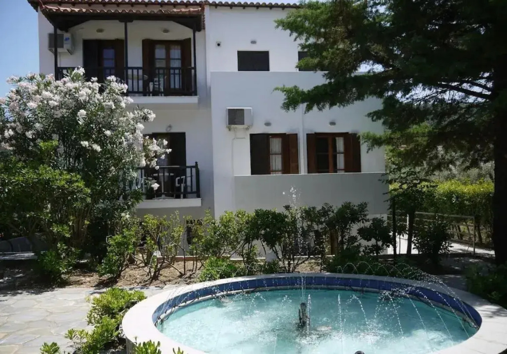 Skopelos Inn