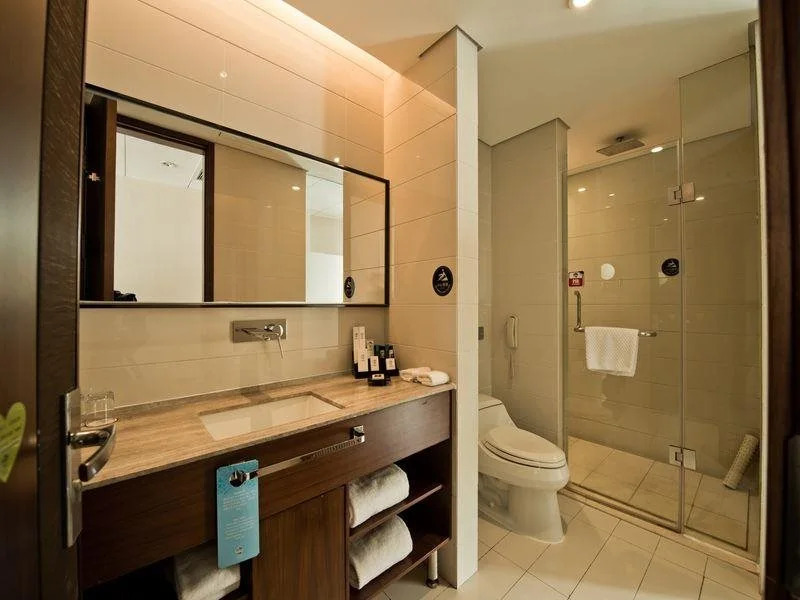Zhonghang Xiangtong Yacht Club Hotel