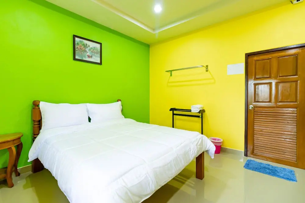 Tonrak Apartment