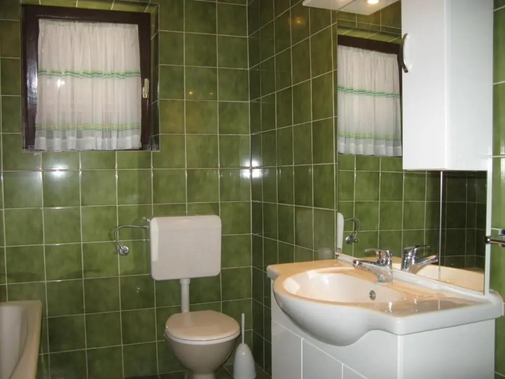 Apartments Pende
