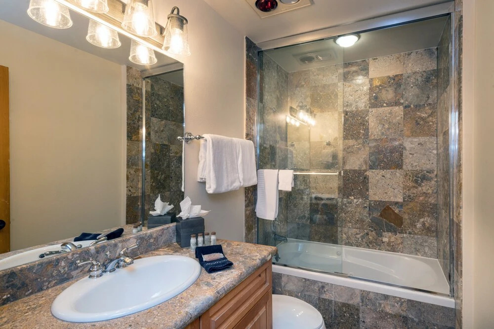 Bear Creek Lodge 106 2 Bedroom Condo by Alpine Lodging Telluride