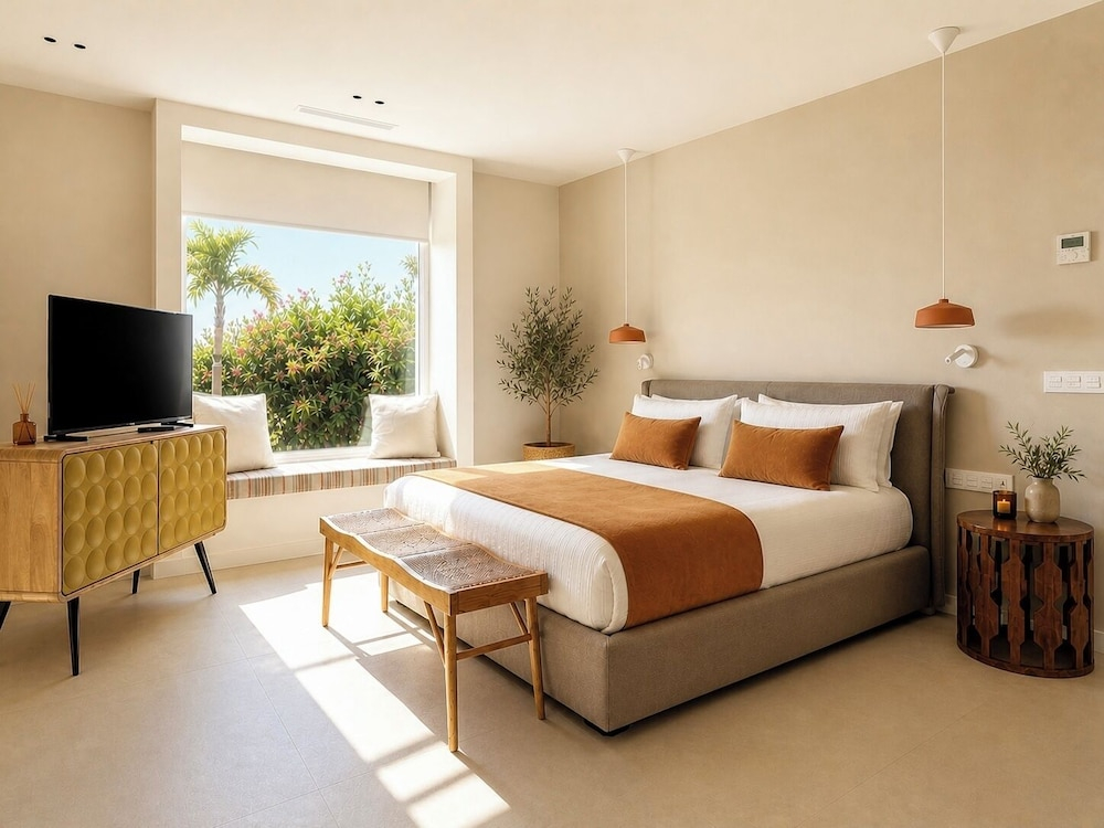 Villa Ainé Luxury Villa, Sea Views, Heated pool