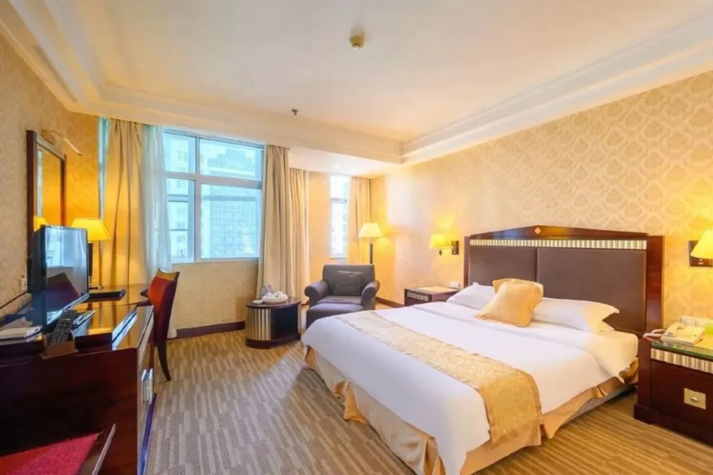Diamond Hotel