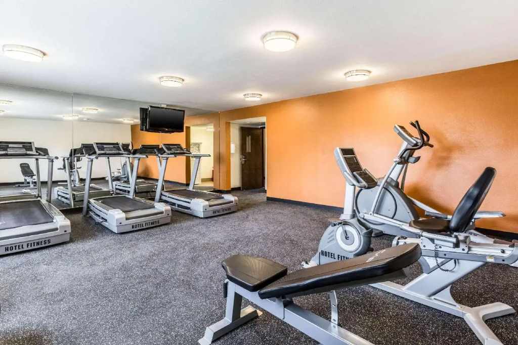 Baymont Inn & Suites