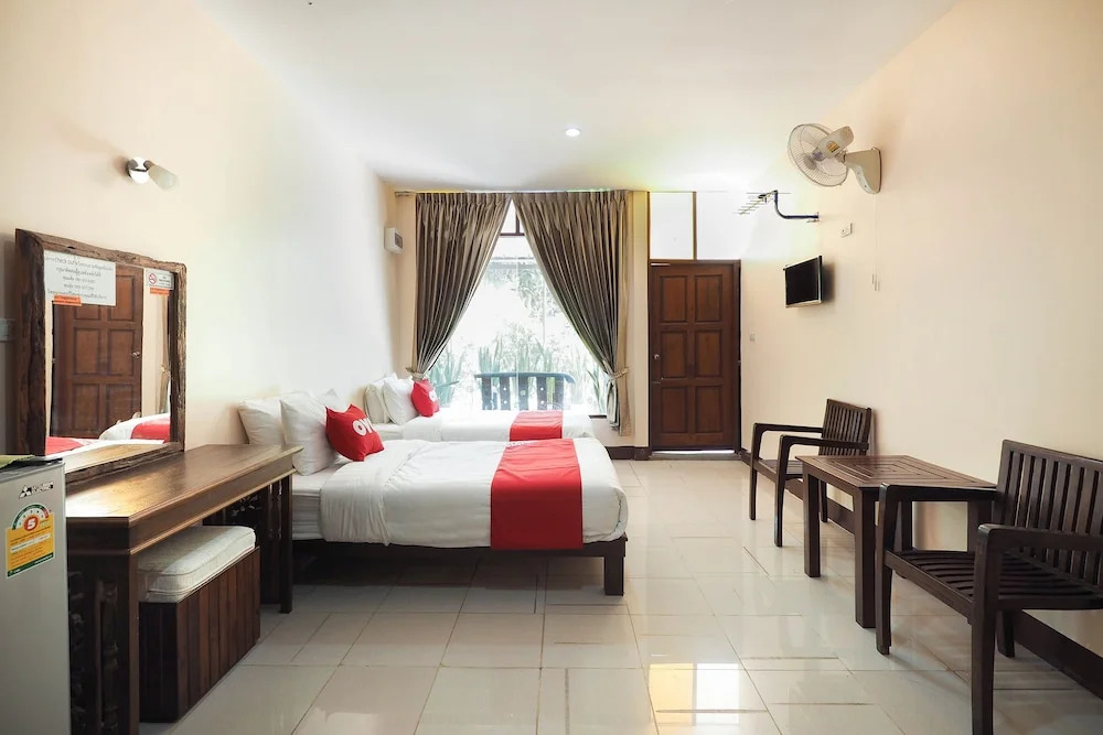 OYO 957 Thai Gallery Home
