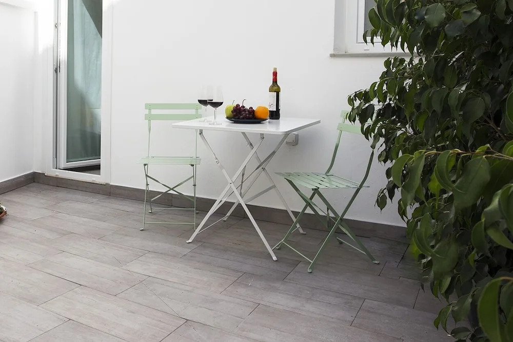 Lemon & Tropycal Apartment