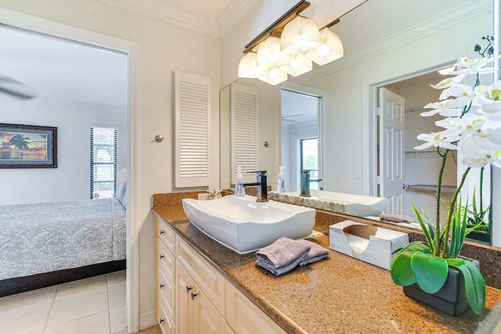 Pet-friendly Cape Coral Home w/ Lanai + Water View