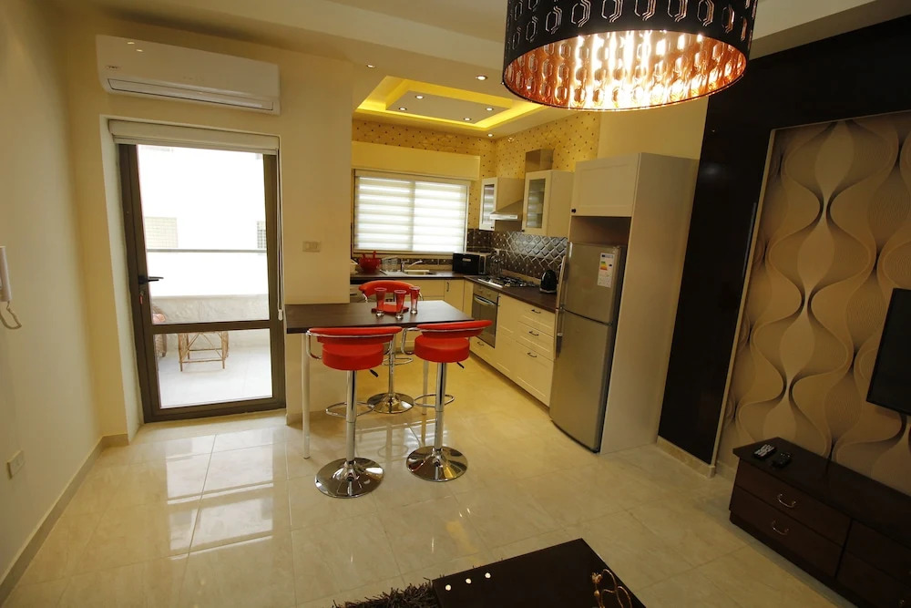 Aqarco Shmaisani Apartment