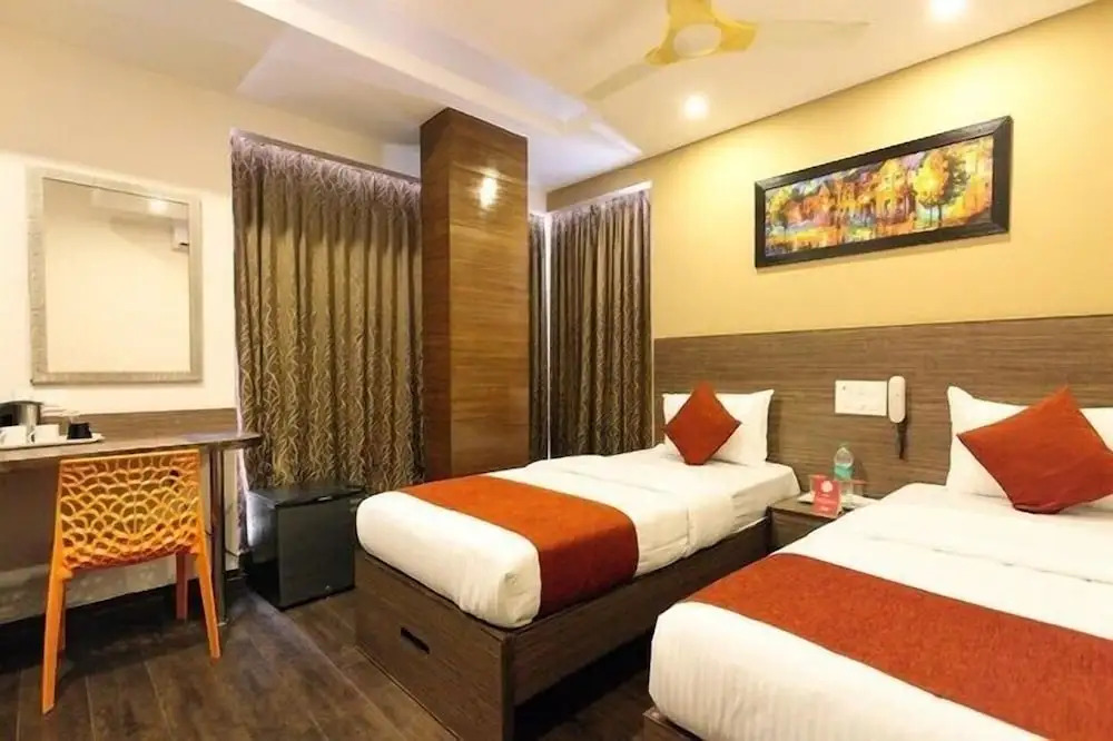 Orange inn Hotel Manapakkam