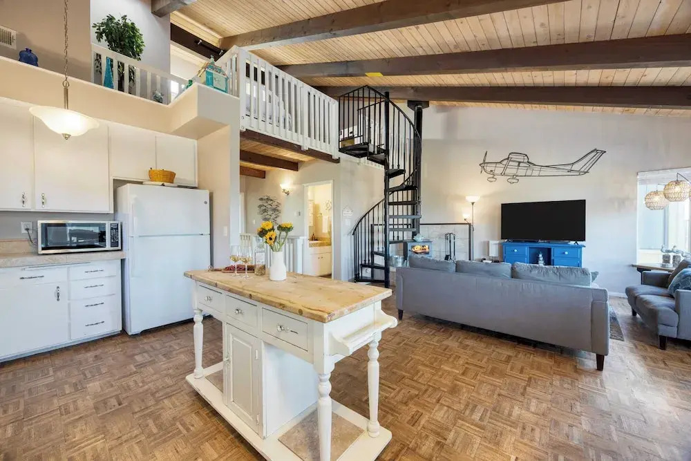 Steps to Beach w/ Patio+deck Foosball Happy Bottom Beach House by Avantstay