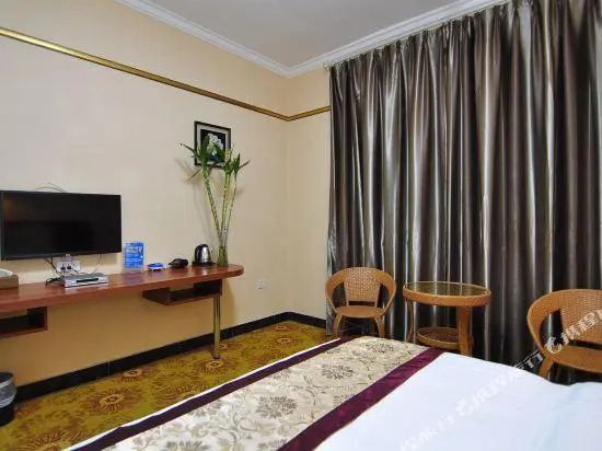 Huatian Hotel
