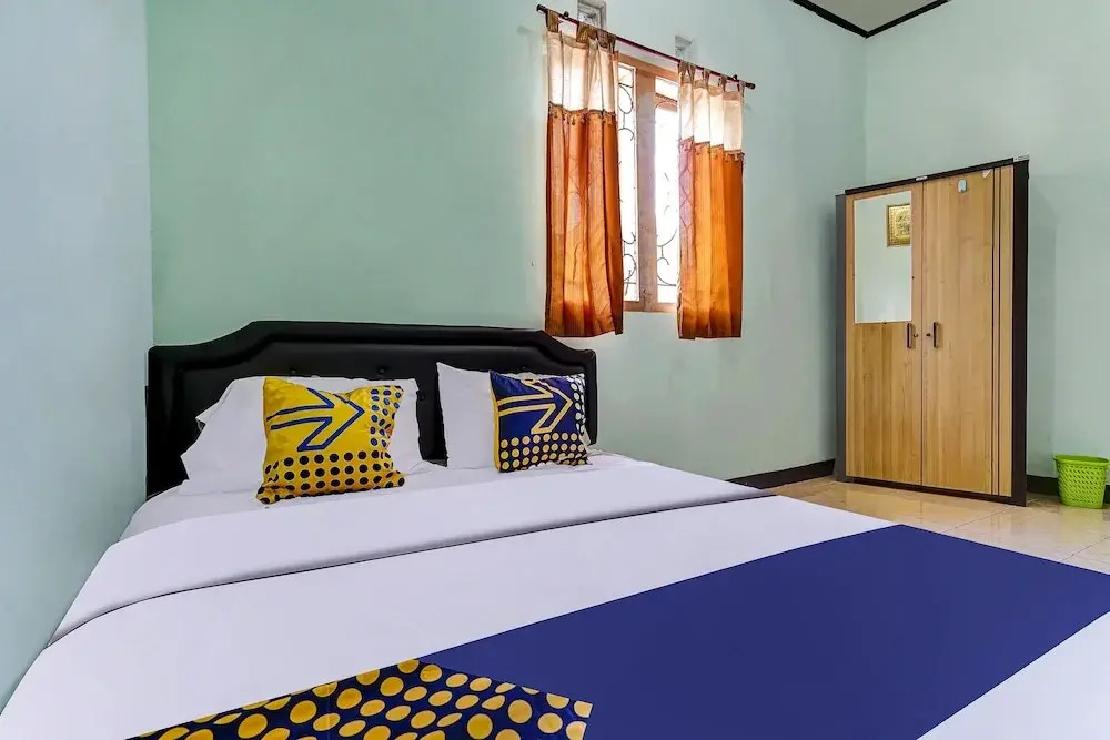 SPOT ON 91159 Kost Putrana Syariah