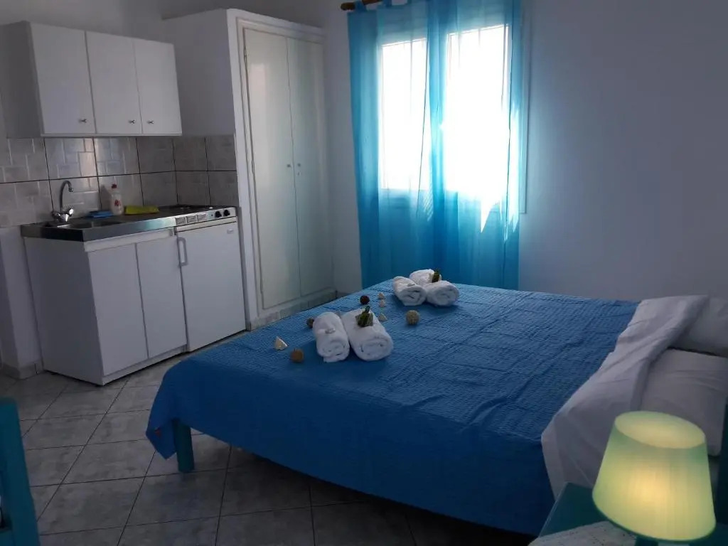 Paros Rooms Dora