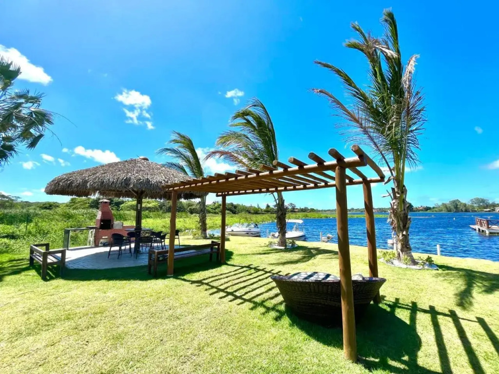Natureza , Piscina Enorme e Vista Maravilhosa