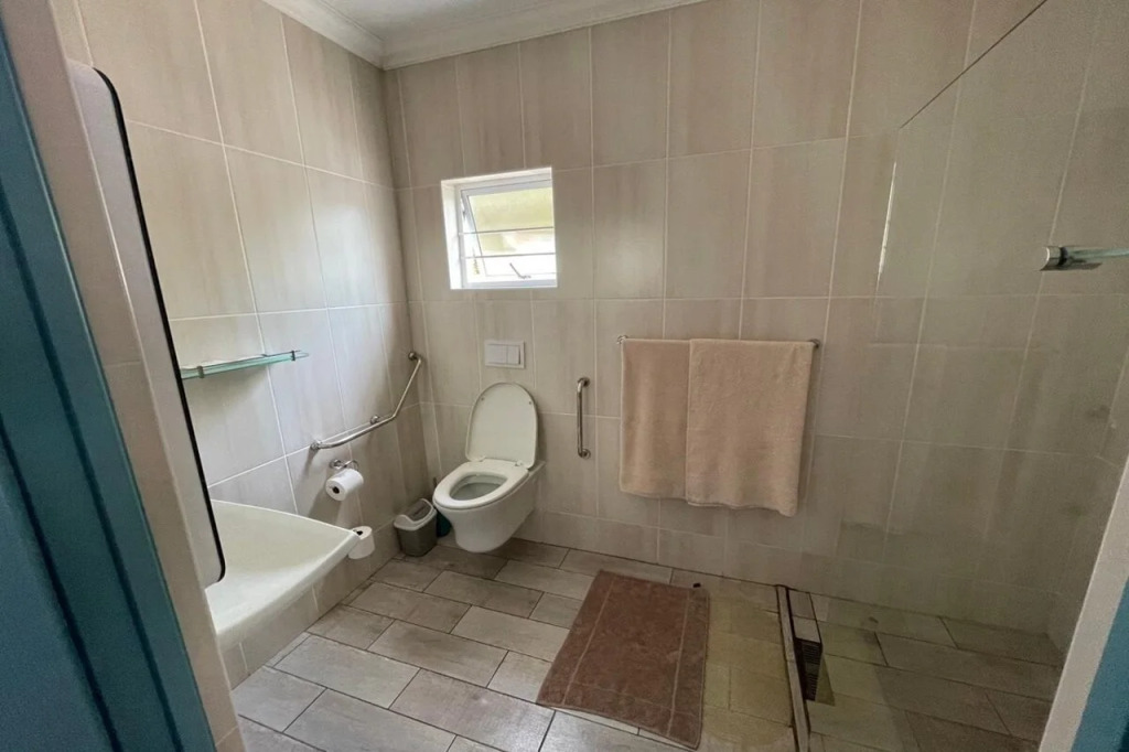 BlueSky Arniston Boutique Guesthouse