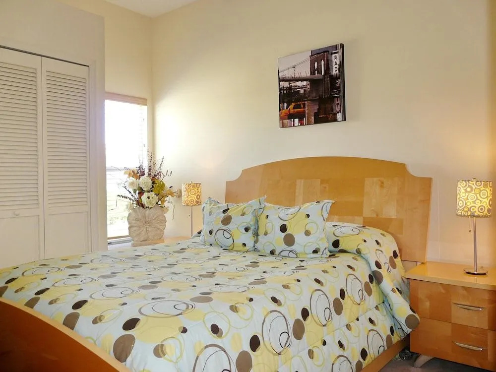 Pet-friendly home with southern exposure and pool