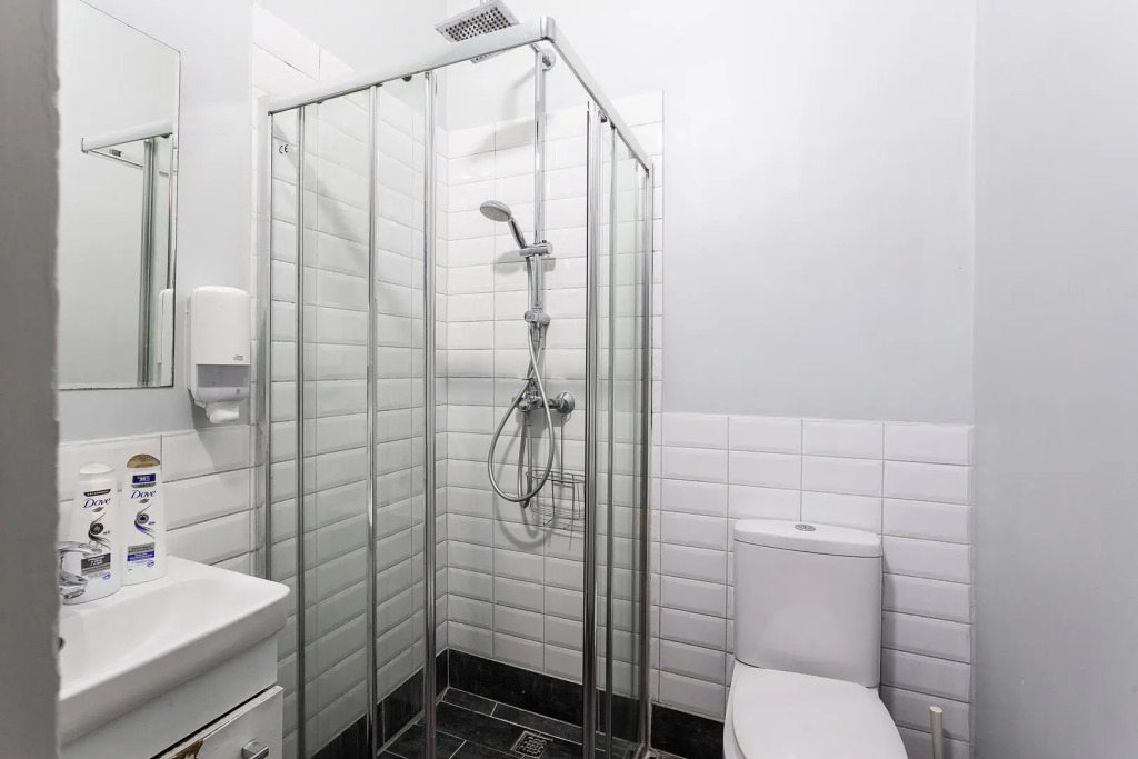 Rent Flat in Moscow (Рент Флэт ин Москоу) на переулке Бродников