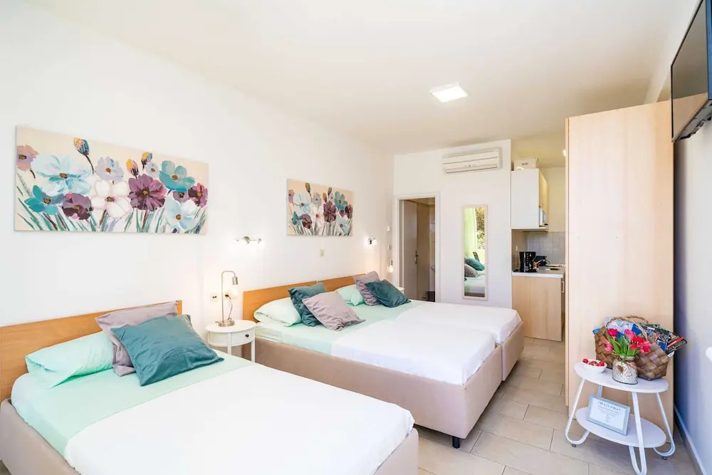 Apartments Subrenum