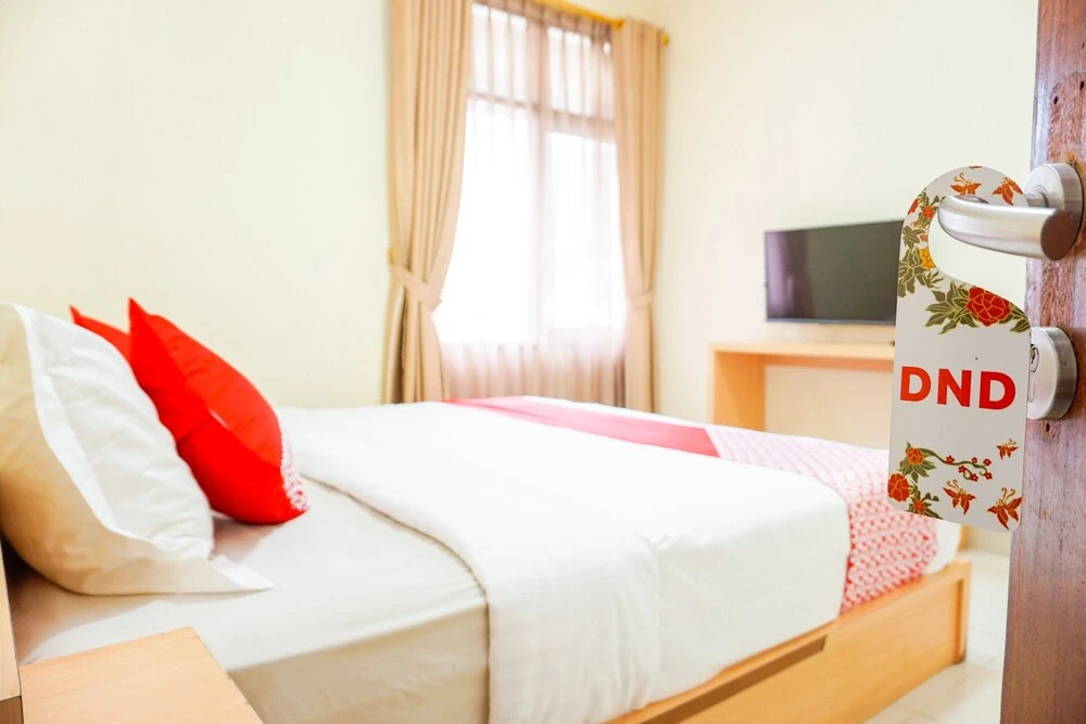 Hotel Kurnia by OYO Rooms
