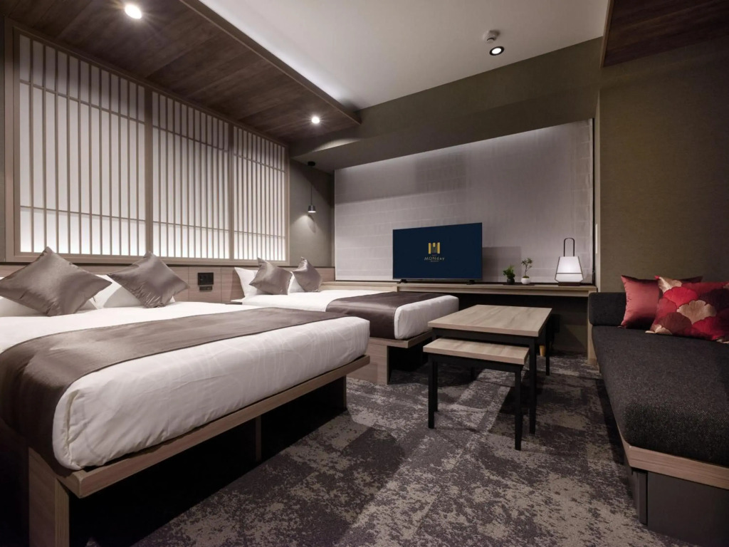 GRAND MONday GINZA