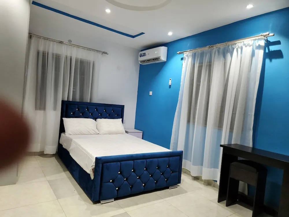 The Morville Suites and Apartments