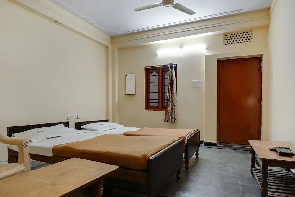 SPOT ON 43890 Kaveri Lodge