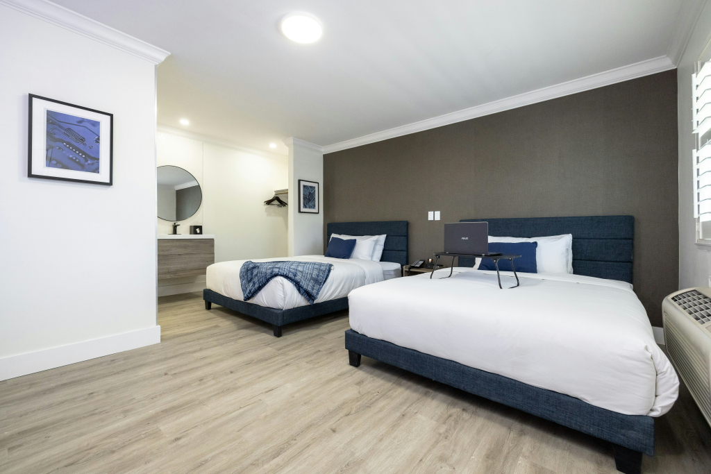 WAFER 450 Hotel