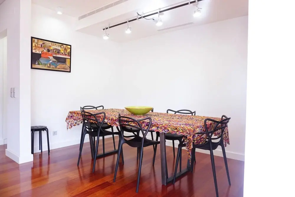 Gulbenkian Terrace Bright Luxury Apt
