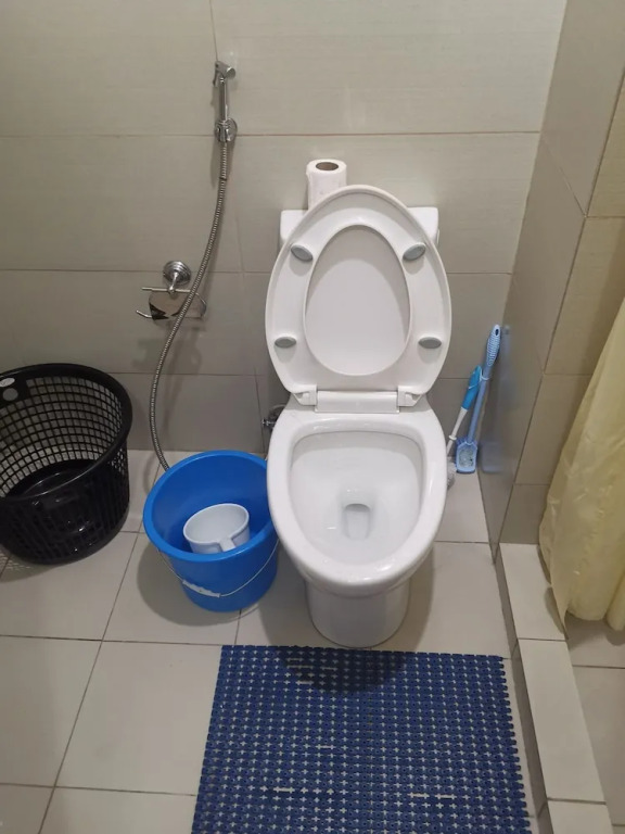 OYO 433 PBYY at Green Residences Condotel