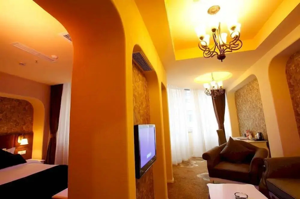 Aoting Garden Hotel