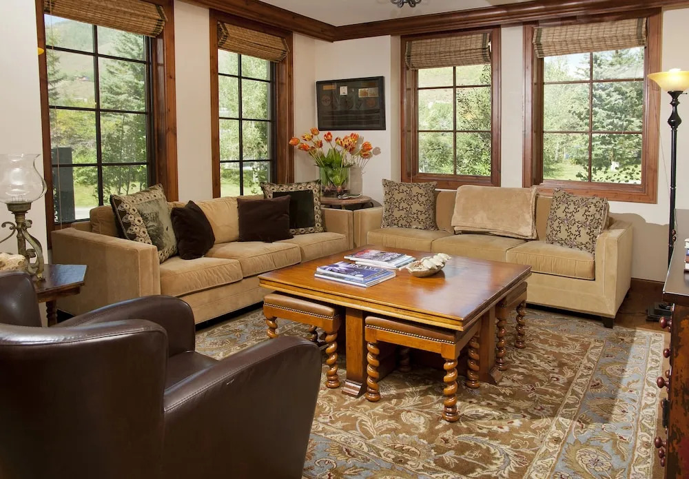 Ritz Carlton Vail #112 2 Bedroom Condo by RedAwning