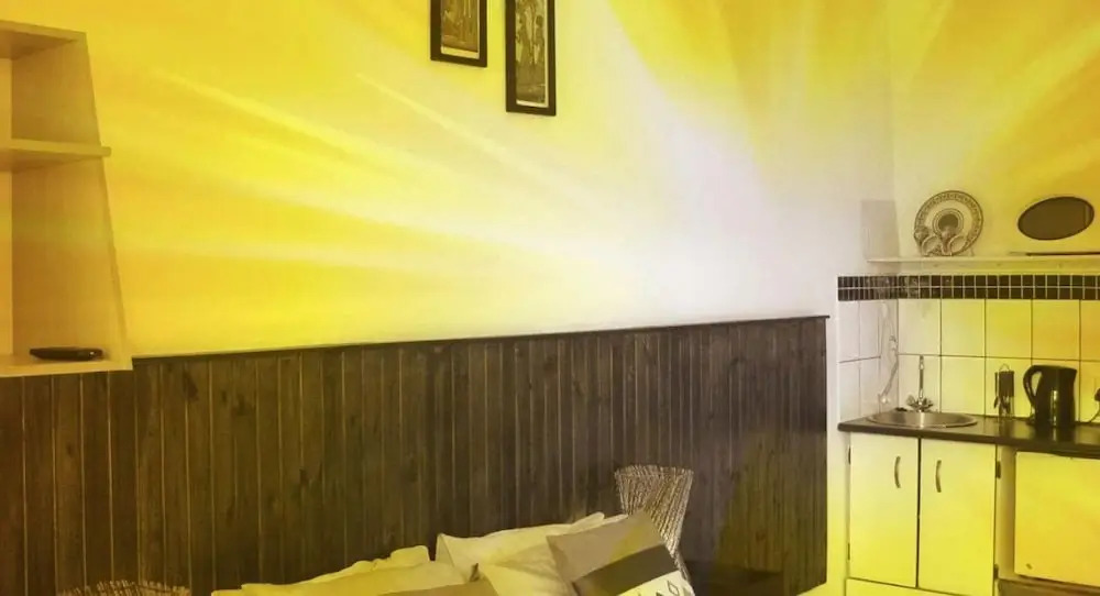 Esther's Lodge