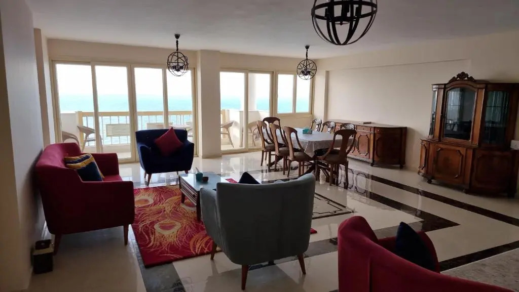 Alex sea view apartment - families only