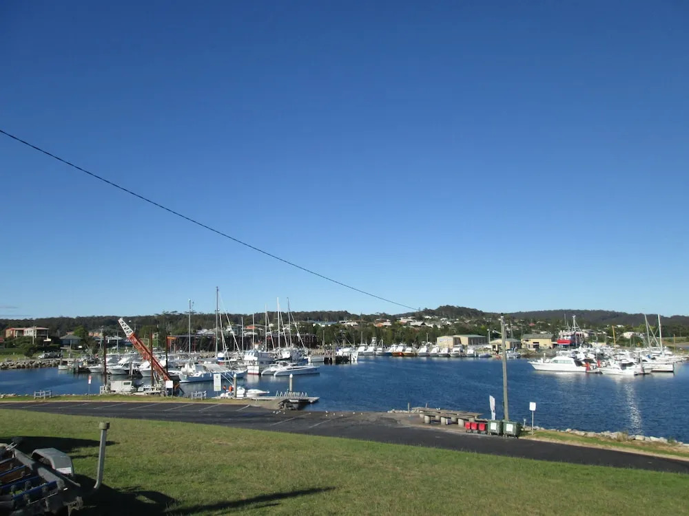 Flats Elite Bermagui