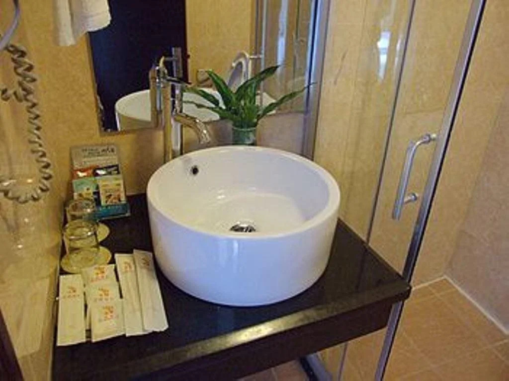 Foshan Suerye Weibang Hotel