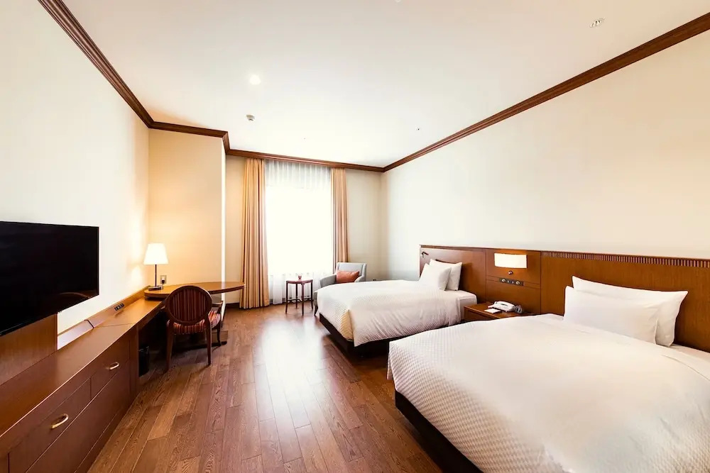 Grand Empire Hotel