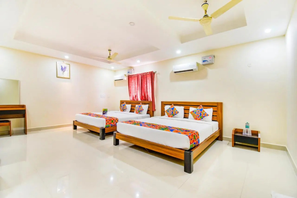 FabHotel Sri Krishna Residency