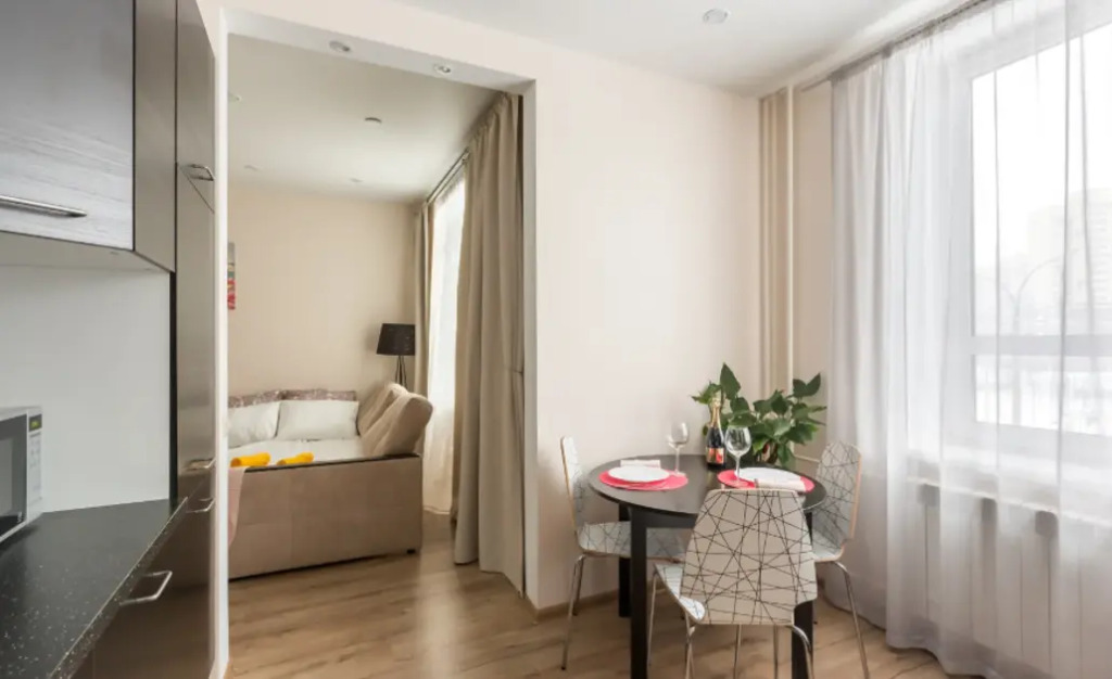 Apartmens PTS (Апартменс ПТС) на проспекте Астрахова 2