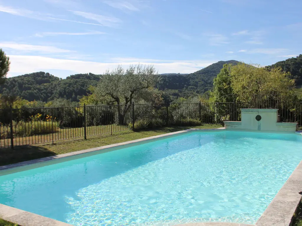 Holiday Home Near Mont Ventoux Pool