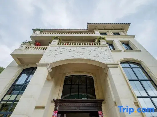 Miss Dong Manor Homestay