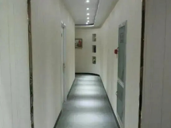 Yixin Theme Hotel (Linzi District Government Branch)