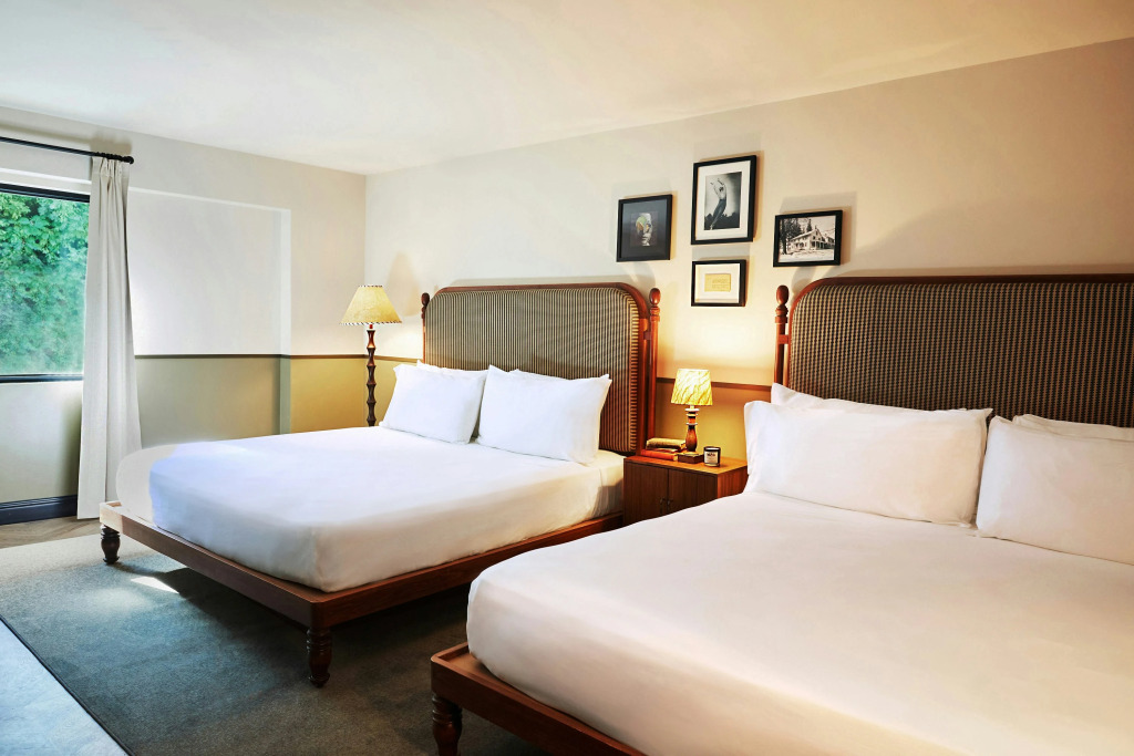 Days Inn by Wyndham Lenox MA