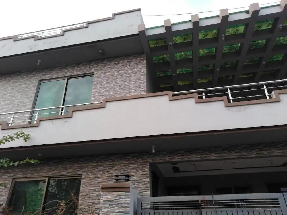 Evergreen Guest Lodge - EGL