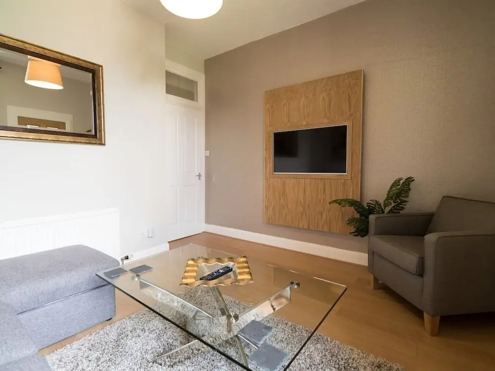 Callender Apartments