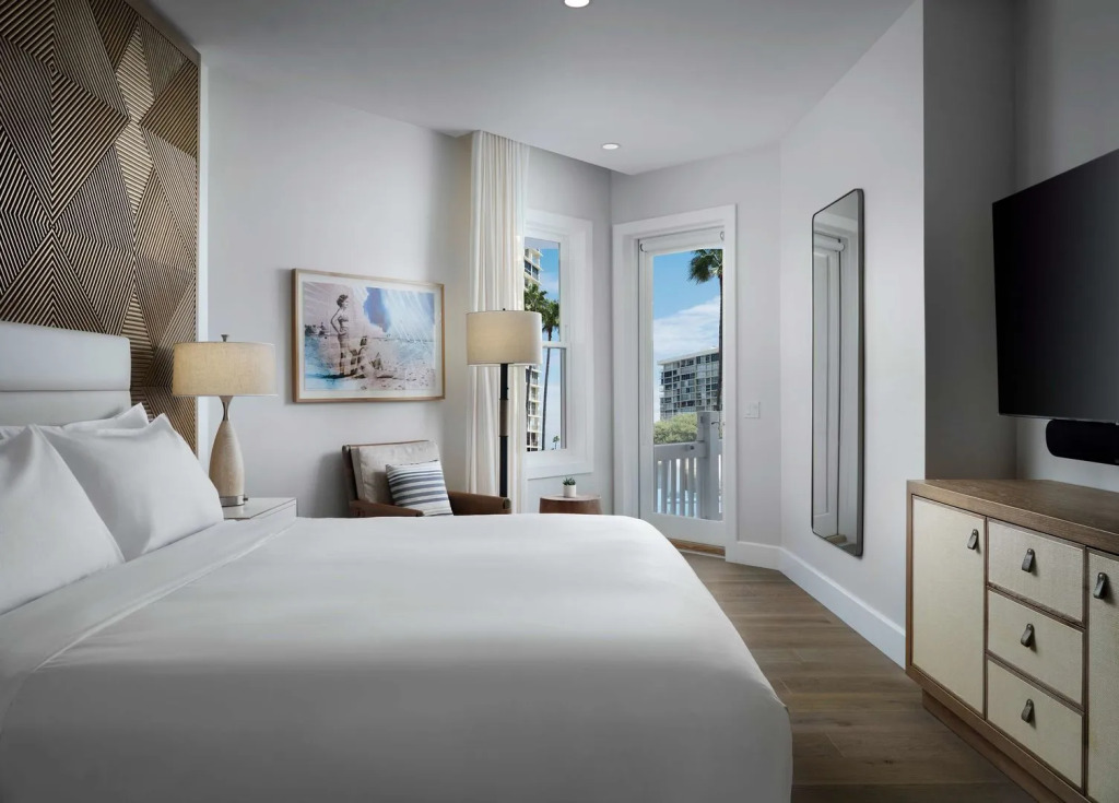Shore House at The Del, LXR Hotels & Resorts
